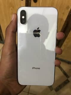 iphone xs jv  with two covers free exchange possible and cash