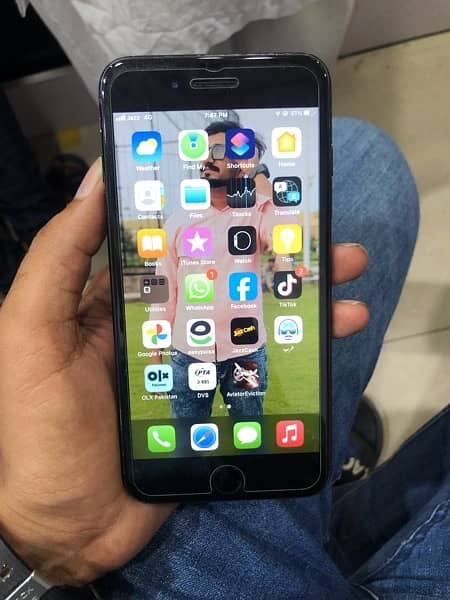 IPhone 7plus 128 gb 2