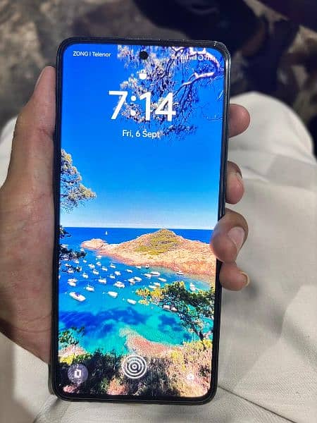 Oppo Reno 12F 1