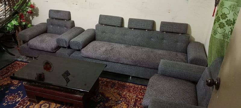 5 Seater sofa with table 2