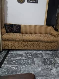 3 seater sofa in good condition 0