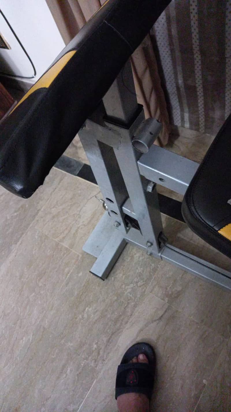 Home Gym Machine (Rarely Used) 7