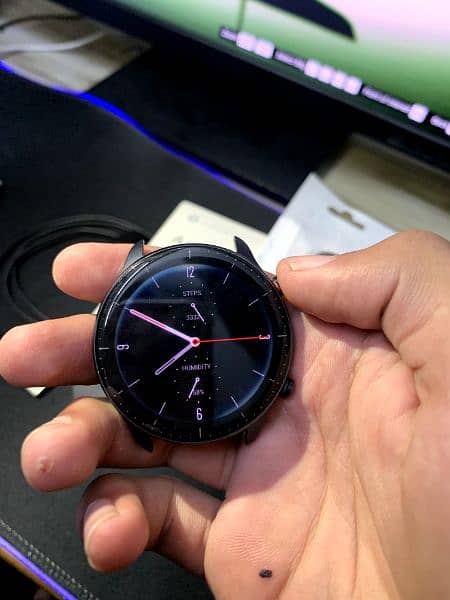 Neatly maintained Xiaomi Amazfit GTR2 (SE) with complete box 6