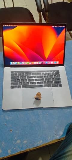 Limited Time Offer Apple MacBook Pro 2017