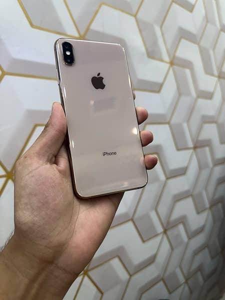 Iphone xsmax 64 gb pta approved 1