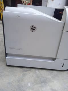 HP Laser Jet 500 M551