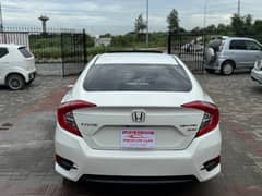 Honda Civic Oriel 2017 0