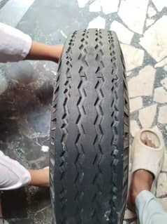 riksha tyre with rim