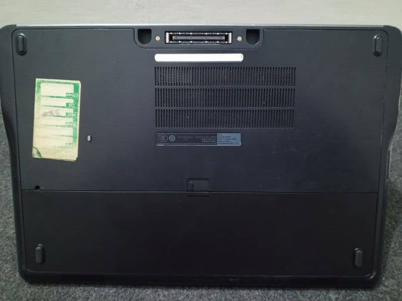 Dell Latitude E7440 2