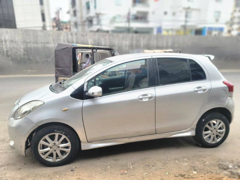 Toyota Vitz 2005 1