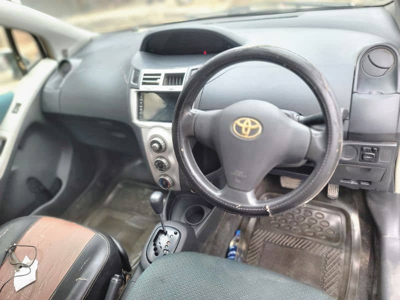 Toyota Vitz 2005 3