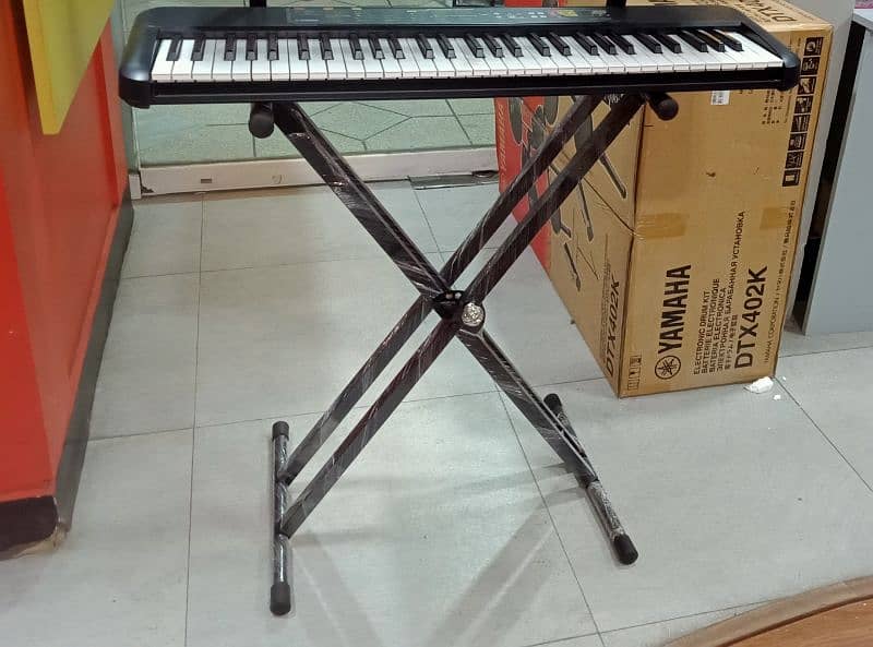 Piano Keyboard Stand 3