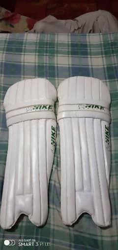 cricket ped 4 pairs