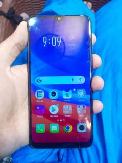 Oppo a5s PTA approve 3Rm GB32 minor crack all ok hai only kid hai 10/8