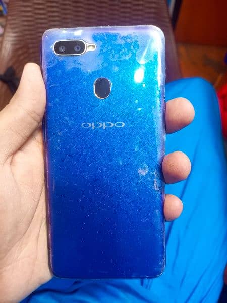 Oppo a5s PTA approve 3Rm GB32 minor crack all ok hai only kid hai 10/8 5