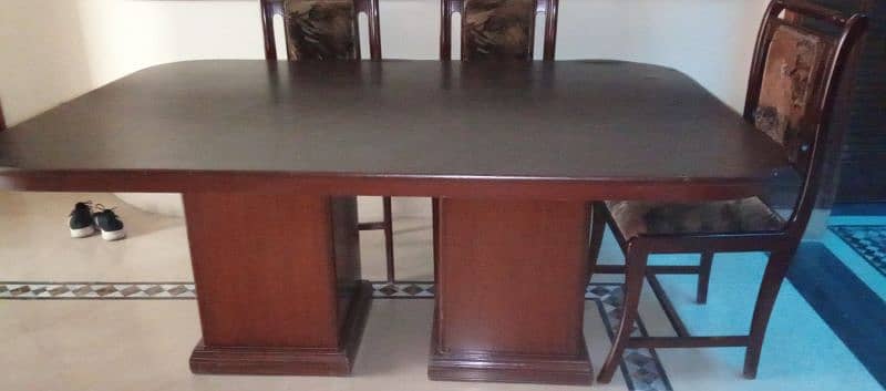 6 seater wood dinning table 4