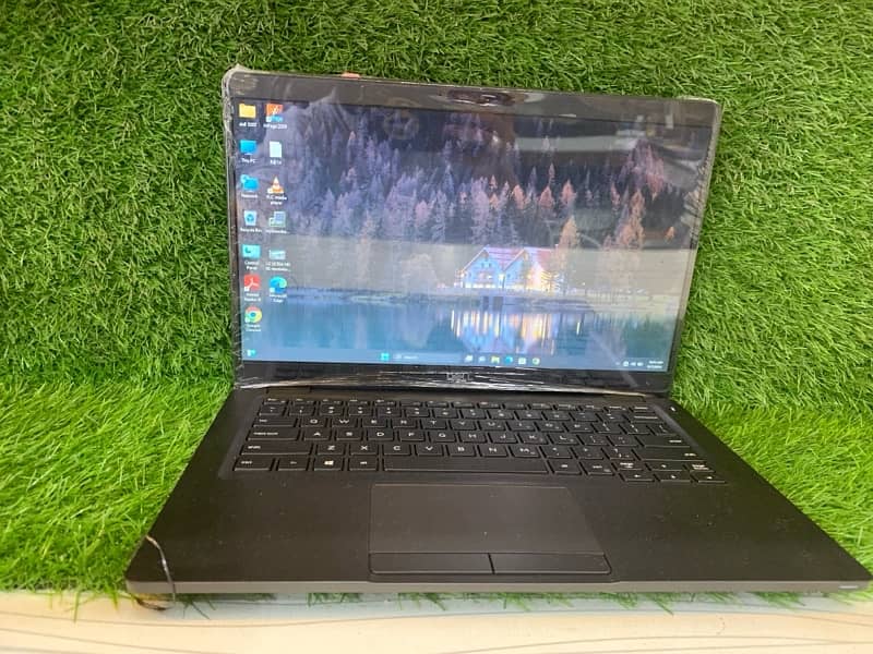 DELL 5300 i5 8gen 2