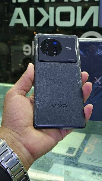 Vivo X80 (256Gb & 12+8GB) Dimensity 9000 (NM) v1+ chip 1