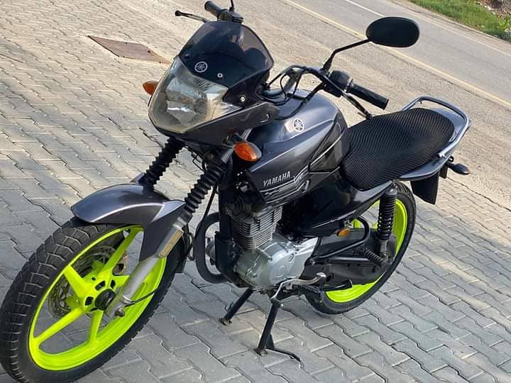 Yamaha 125cc for sale in v good condition 5