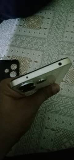 redmi 13 only 1 month used