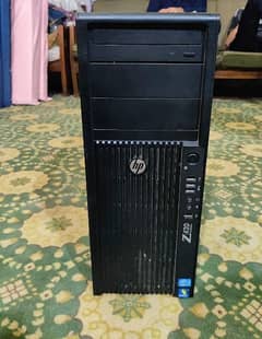 Hp work station Z420 10/10 condtion