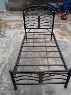 SINGLE IRON BED WITH MATTRESS