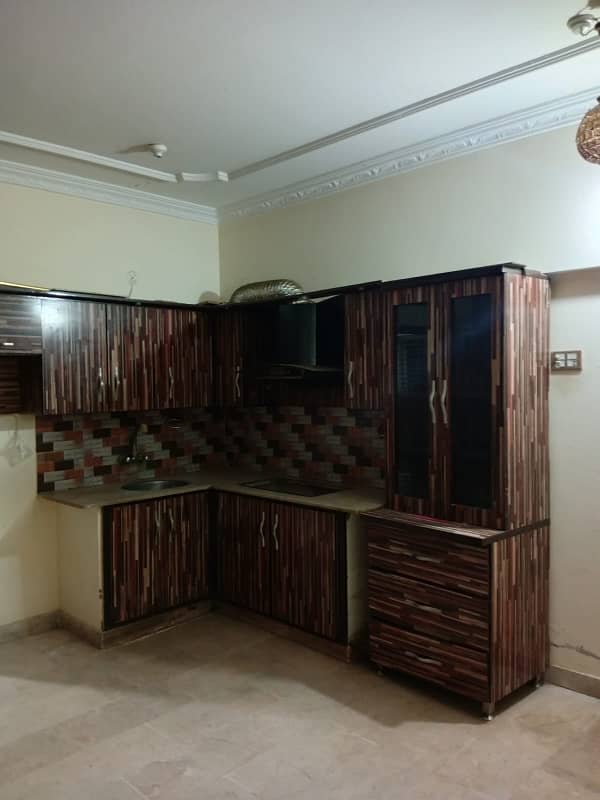 3 ROOM LEASED FLAT 2ND FLOOR SECTOR 11A 0