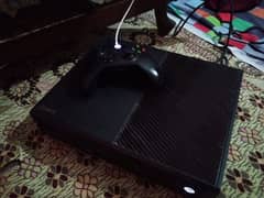 xbox one  with lcd 32inc