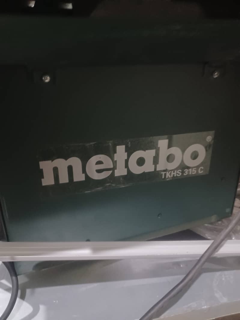 METABO WOOD CUTTER 4