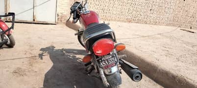 125 honda bike 21/22 model serious buyers contact me