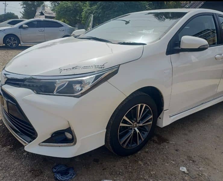 Toyota Corolla Altis 2021 5