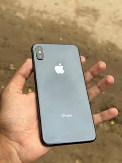 IPHONE XS MAX (exchange possible)