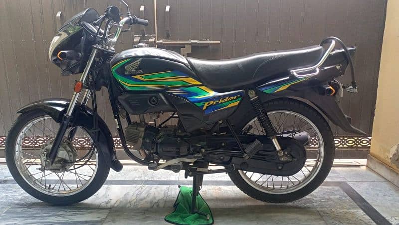 Honda Prider 4