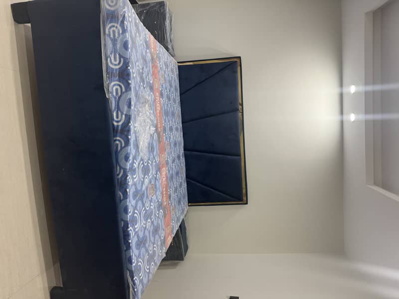 used bed side tables with mattress available 4