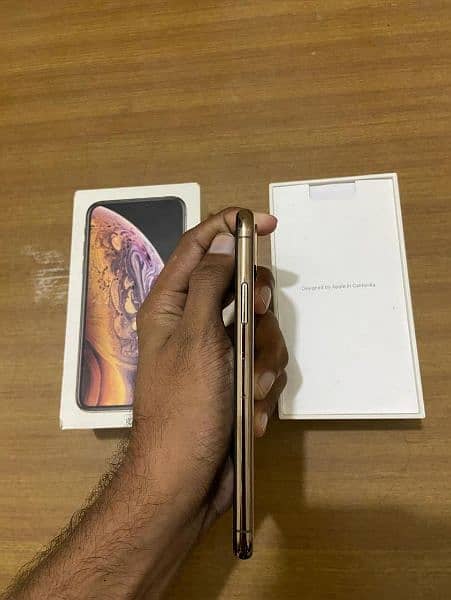 iphone xs 64 gb pta approved 2