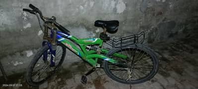 cycle available ha chalna ma balkol ok ha bas tora sai kam hona