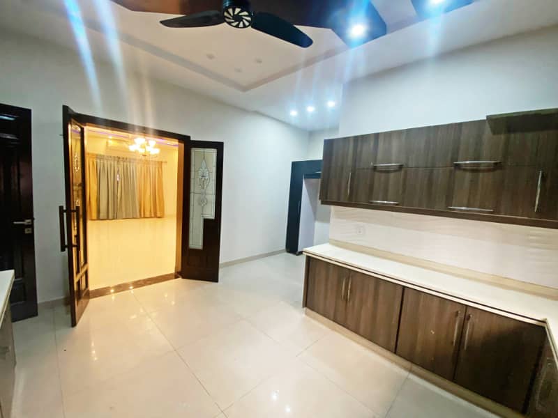 Cantt Properties Offer 1 Kanal House With Basement Cinema Hall Availabel For Rent In DHA Phase 4. 13