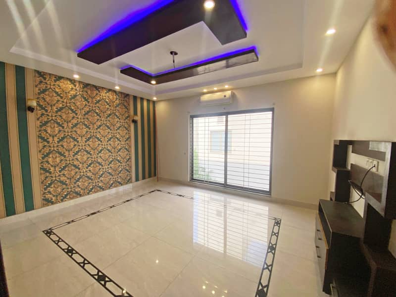 Cantt Properties Offer 1 Kanal House With Basement Cinema Hall Availabel For Rent In DHA Phase 4. 39