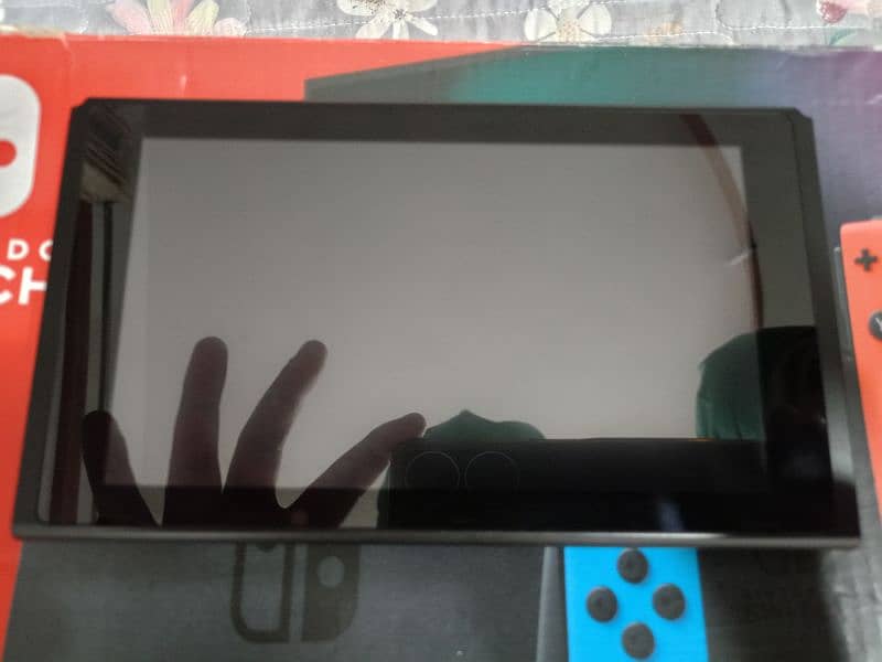 Nintendo switch V2 5