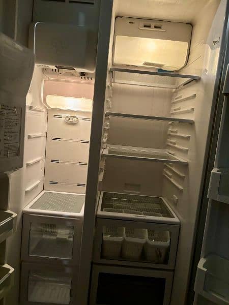 Double Door Haier HRF-663ITA2 Side by Side Refrigerator 24Cft 6