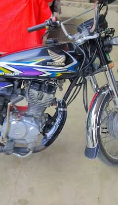 Honda 125 cc good condition baike argent sale baike 0300 0293839