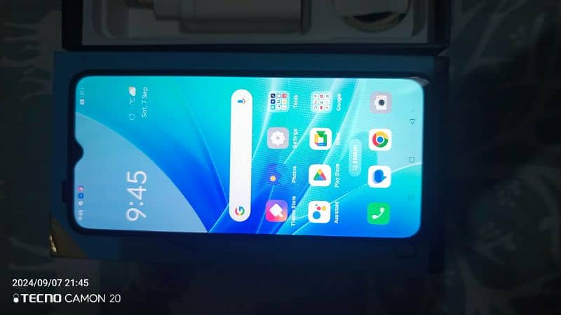 oppo A57/3+1 4gb,+64 GB 10