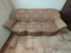 7 Seater sofa for sale in excellent condition.