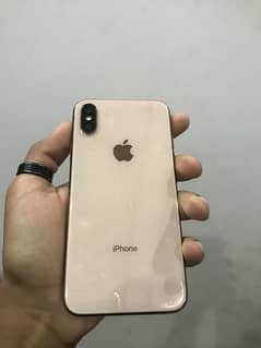 iphone XS golden colour