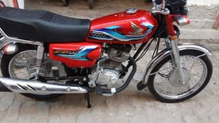 HONDA CG 125 RED COLOR MODEL 2024