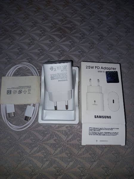 Mobile Charger 25 Watts for Samsung Mobiles | Adapter 3