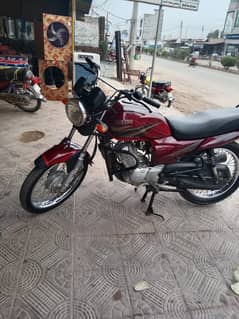 Yamaha YB125z