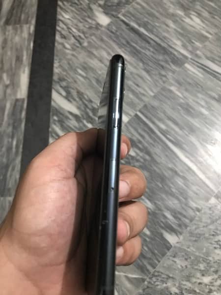 iPhone 11 pro 256Gb  non PTA factory unlock 4