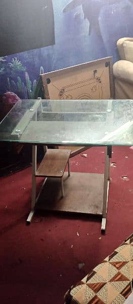 working table mirror. . available in good condition 2