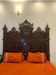 Chinioti Haveli style sold Sheesham ka na na Howard bed for sale